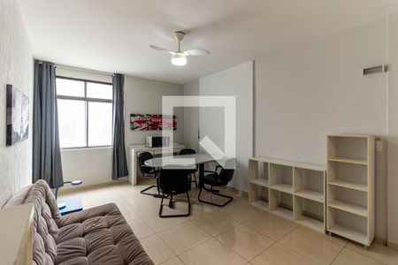 Sala de apartamento à venda com 2 quartos, 67m² em Bela Vista, São Paulo