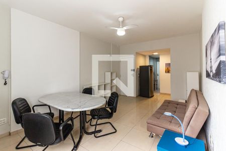 Sala de apartamento à venda com 2 quartos, 67m² em Bela Vista, São Paulo