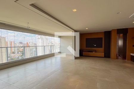 Sala de apartamento à venda com 3 quartos, 175m² em Vila Romana, São Paulo