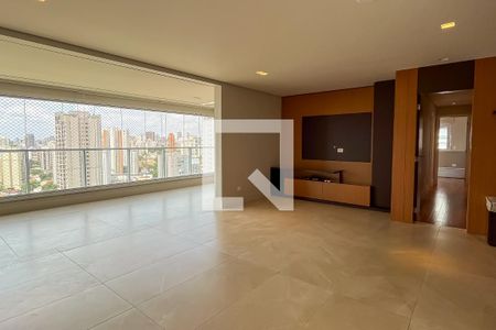 Sala de apartamento à venda com 3 quartos, 175m² em Vila Romana, São Paulo