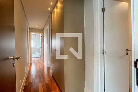 Corredor - Sala Para Suítes de apartamento à venda com 3 quartos, 175m² em Vila Romana, São Paulo