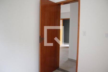 Quarto 1 de apartamento à venda com 2 quartos, 37m² em Vila Invernada, São Paulo