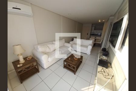 Sala de apartamento para alugar com 3 quartos, 64m² em Itararé, São Vicente