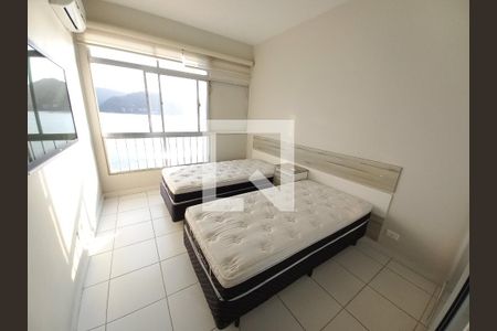 Quarto 1 de apartamento para alugar com 3 quartos, 64m² em Itararé, São Vicente