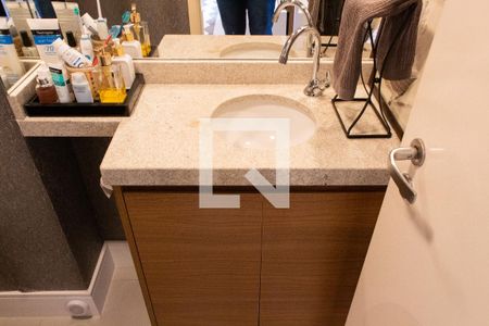 LAVABO de apartamento para alugar com 1 quarto, 57m² em Cambuí, Campinas