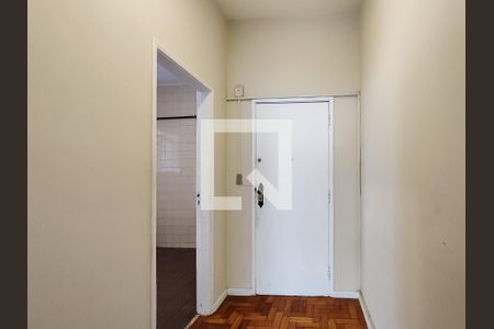 Entrada de apartamento para alugar com 2 quartos, 140m² em São Cristóvão, Rio de Janeiro