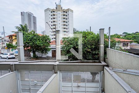 Vista sala de casa para alugar com 3 quartos, 150m² em Parque São Domingos, São Paulo