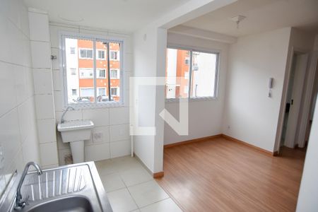 Cozinha de apartamento para alugar com 2 quartos, 49m² em Santa Isabel, Viamão