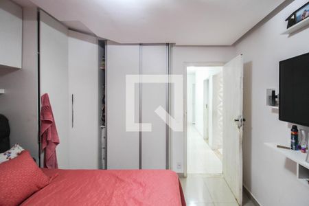 Quarto 1 de casa para alugar com 3 quartos, 100m² em Parque Residencial Guadalajara, Nova Iguaçu