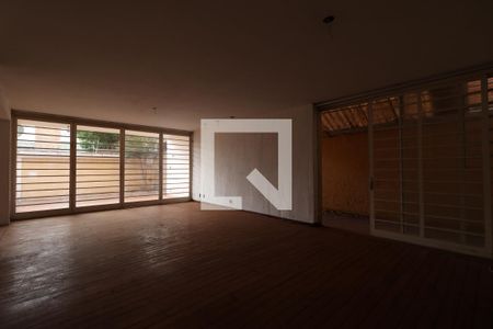 Sala 1 de casa para alugar com 5 quartos, 318m² em Jardim Sumare, Ribeirão Preto