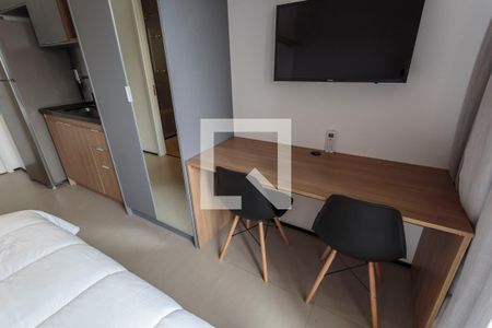 Sala/Quarto de kitnet/studio para alugar com 1 quarto, 24m² em Vila Olímpia, São Paulo