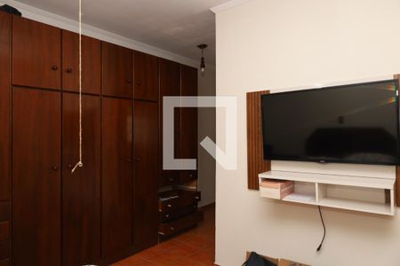 Quarto 2 de casa à venda com 5 quartos, 250m² em Vila Carmosina, São Paulo