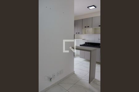 sala de apartamento para alugar com 1 quarto, 30m² em Km 18, Osasco