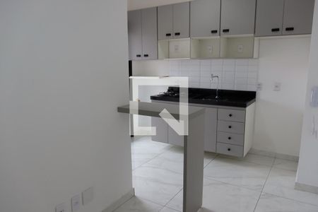 sala de apartamento para alugar com 1 quarto, 30m² em Km 18, Osasco