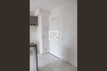 sala de apartamento para alugar com 1 quarto, 30m² em Km 18, Osasco