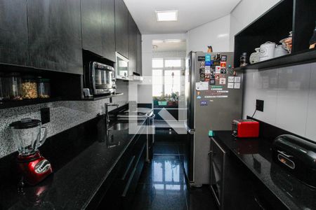 Cozinha  de apartamento à venda com 3 quartos, 90m² em Santa Efigênia, Belo Horizonte