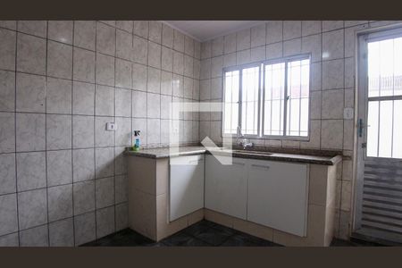 Cozinha de casa para alugar com 1 quarto, 48m² em Jardim Haia do Carrao, São Paulo