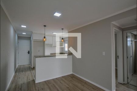 Sala de apartamento para alugar com 2 quartos, 57m² em Santa Terezinha, Santo André