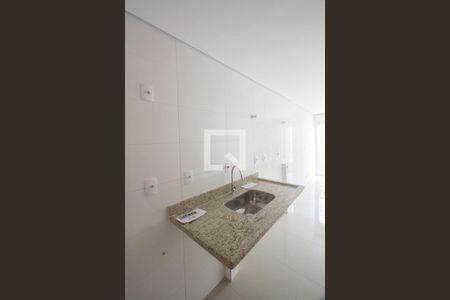 Cozinha de apartamento à venda com 1 quarto, 24m² em Chácara Santo Antônio (zona Sul), São Paulo