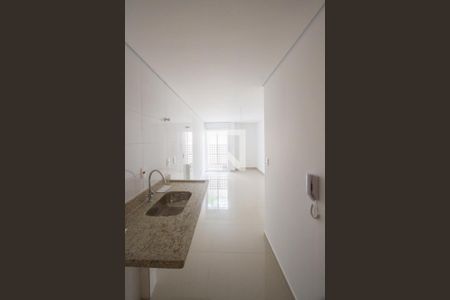 Cozinha de apartamento à venda com 1 quarto, 24m² em Chácara Santo Antônio (zona Sul), São Paulo