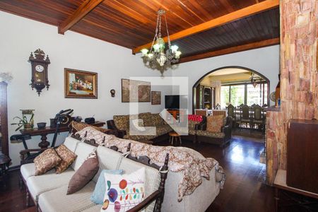 Sala de casa à venda com 5 quartos, 572m² em Vila Assunção, Porto Alegre