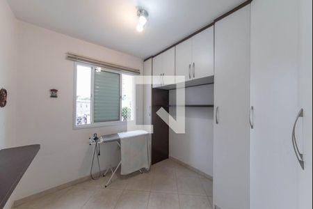 Quarto 1 de apartamento para alugar com 2 quartos, 55m² em Vila Gumercindo, São Paulo