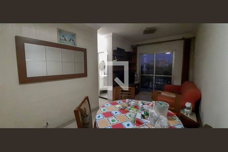 Sala de apartamento à venda com 2 quartos, 61m² em Vila Yolanda, Osasco