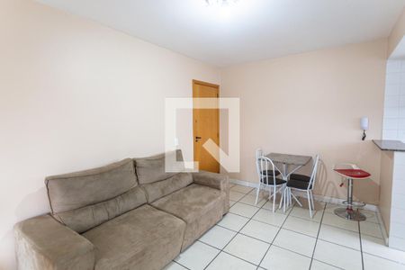 Sala de apartamento para alugar com 1 quarto, 60m² em Buritis, Belo Horizonte