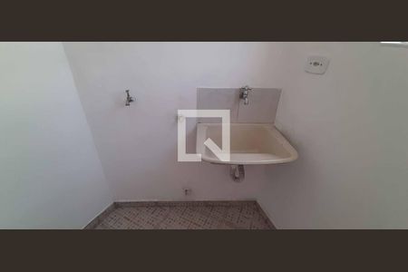 Área de serviço de kitnet/studio para alugar com 1 quarto, 20m² em Conceição, Osasco