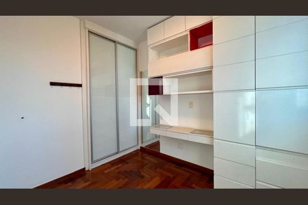 quarto  de apartamento à venda com 3 quartos, 185m² em Santa Tereza, Belo Horizonte