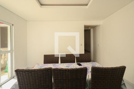 Casa à venda com 330m², 4 quartos e 3 vagas Casa à venda com 330m², 4 quartos e 3 vagasCozinha