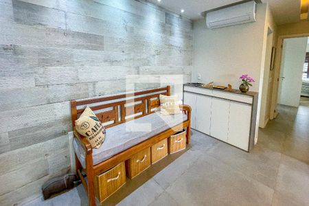 Sala de apartamento à venda com 2 quartos, 74m² em Pinheiros, São Paulo