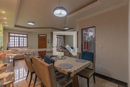 Sala de Jantar de casa à venda com 3 quartos, 144m² em Serrano, Belo Horizonte