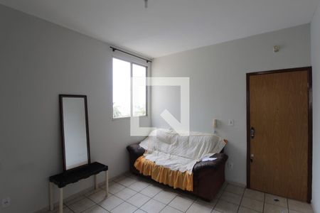 Sala de apartamento para alugar com 2 quartos, 45m² em Jaqueline, Belo Horizonte