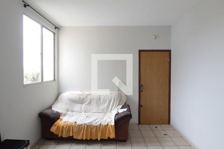 Sala de apartamento para alugar com 2 quartos, 45m² em Jaqueline, Belo Horizonte