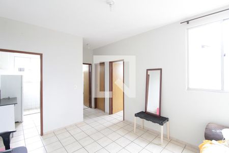 Sala de apartamento para alugar com 2 quartos, 45m² em Jaqueline, Belo Horizonte