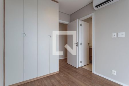 Suíte 1 de apartamento à venda com 2 quartos, 134m² em Vila Nova Conceição, São Paulo