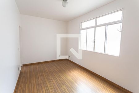 Sala de apartamento para alugar com 3 quartos, 100m² em Cidade Jardim, Belo Horizonte