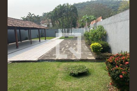 Casa à venda com 3 quartos, 187m² em Engenho do Mato, Niterói