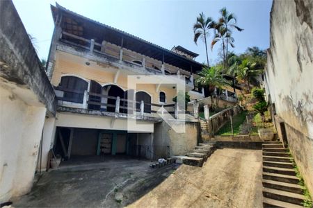 Casa à venda com 4 quartos, 428m² em Taquara, Rio de Janeiro