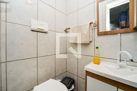 Banheiro de apartamento para alugar com 1 quarto, 58m² em Jardim Dona Leopoldina, Porto Alegre