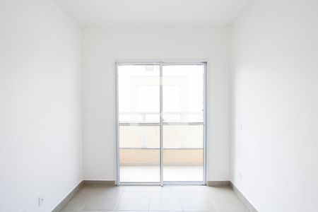 Sala de apartamento para alugar com 2 quartos, 60m² em Santa Mônica, Uberlândia