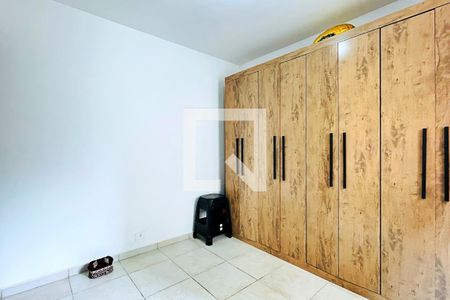 Quarto 1 de apartamento à venda com 2 quartos, 62m² em Jardim Flor da Montanha, Guarulhos