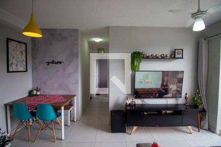 Sala de apartamento para alugar com 2 quartos, 49m² em Colônia (zona Leste), São Paulo