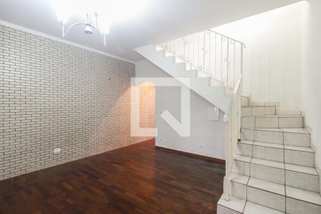 Sala de casa à venda com 3 quartos, 180m² em Vila Carrão, São Paulo