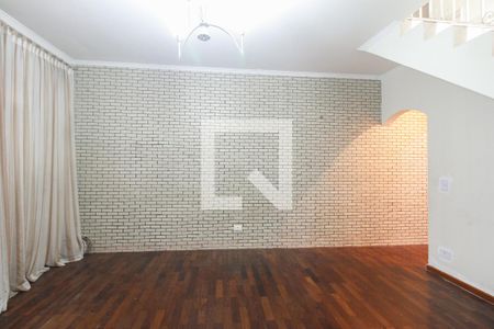 Sala de casa à venda com 3 quartos, 180m² em Vila Carrão, São Paulo