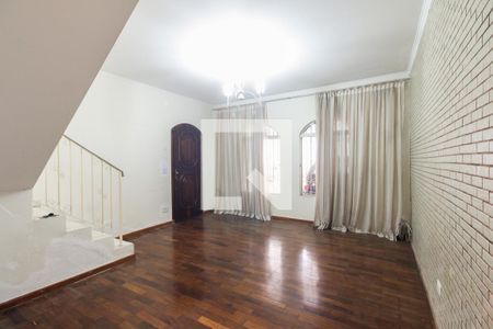 Sala de casa à venda com 3 quartos, 180m² em Vila Carrão, São Paulo