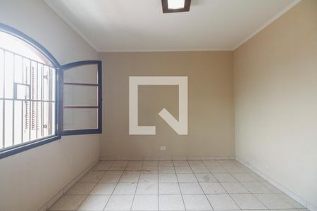 Quarto 1 de casa à venda com 3 quartos, 180m² em Vila Carrão, São Paulo