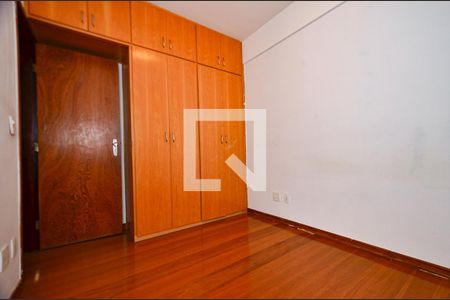 Quarto1 de apartamento para alugar com 2 quartos, 70m² em Sion, Belo Horizonte