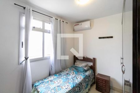 Quarto 1 de apartamento à venda com 3 quartos, 214m² em João Pinheiro, Belo Horizonte